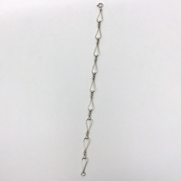 Mod Teardrop Bracelet - Picture 2 of 5